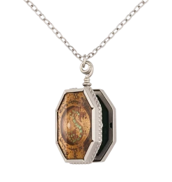 Warner Bros Horcrux Locket -Warner Bros 1254677 2B 3da4c032 4bb1 4bfd 8b62 9ad1e1b8ee85
