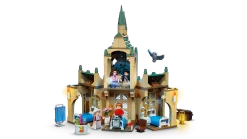 Warner Bros Hogwarts Hospital Wing LEGO -Warner Bros 76398 web sec02 nobg