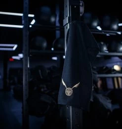 Warner Bros Quidditch Gym Accessory Set -Warner Bros Athleisure product towel b151c4c3 deca 4f9c 892c 8d9c5066be26