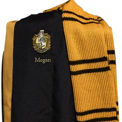Warner Bros Personalised Hufflepuff Robe -Warner Bros HufflepuffScarf2 4cde7a77 ad50 4480 aa74 6a223092d2ef