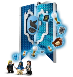 Warner Bros Ravenclaw House Banner LEGO -Warner Bros Rav House Banner LEGO4