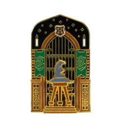 Warner Bros Houses In The Great Hall Enamel Pin Set -Warner Bros Slytherin HousePin1 86fe56fa bcb9 416a 9e1b 37cdf72f9f4f